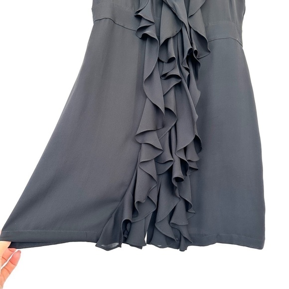BCBG Maxazria fitted dress with short sleeves, ruffled, knee length, silk - Picture 7 of 16